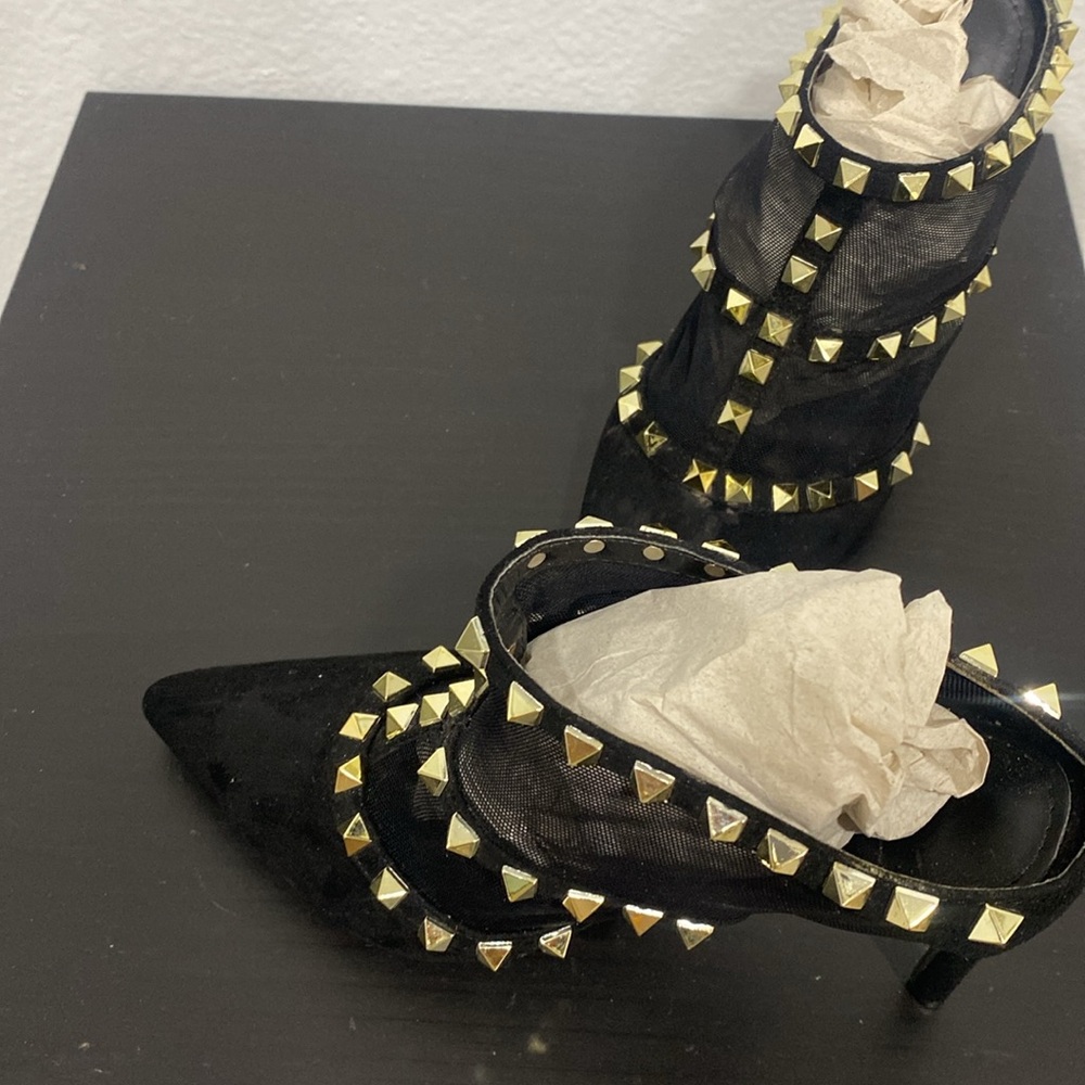Heels 👠 - Picture 2 of 6